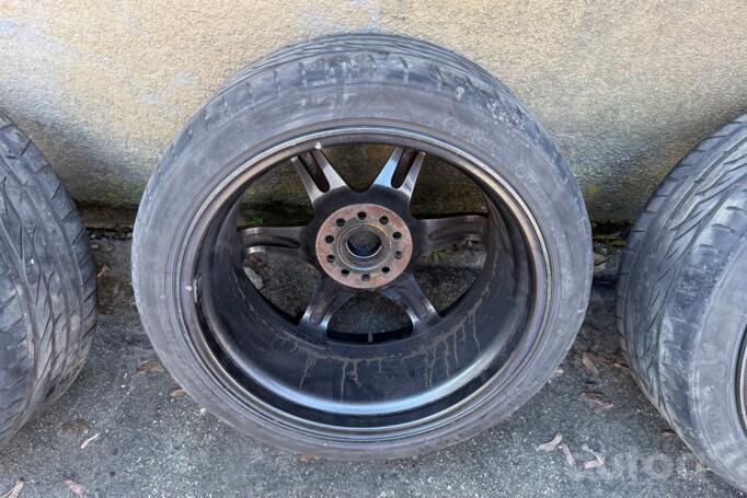 Japan Racing, valuveljed