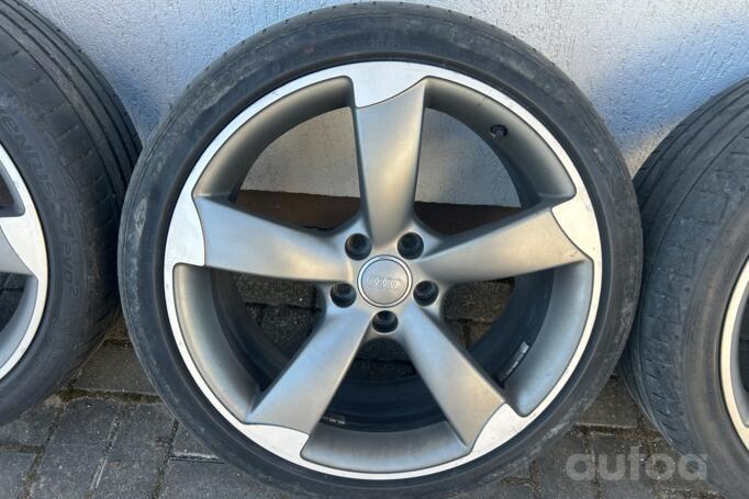 Audi R19, valuveljed