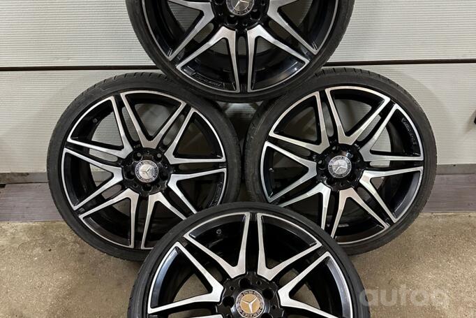 Mercedes, valuveljed