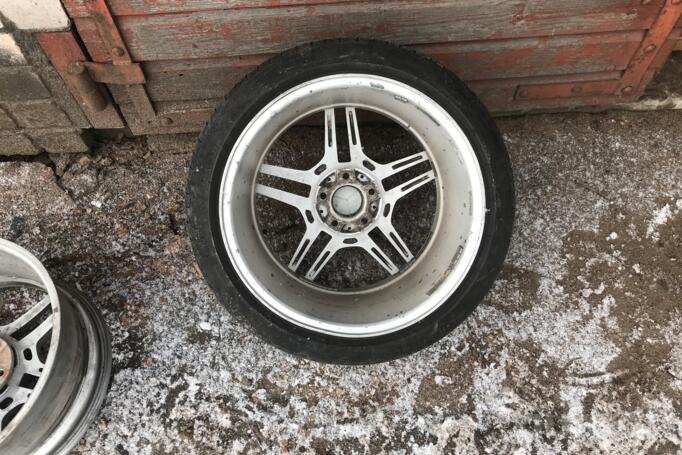 Mercedes AMG, valuveljed