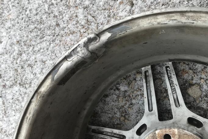 Mercedes AMG, valuveljed