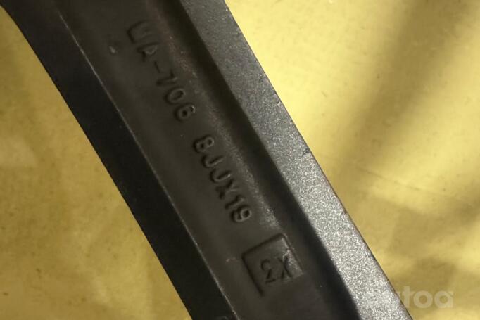 Mega wheels, valuveljed