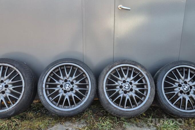 Bmw, valuveljed