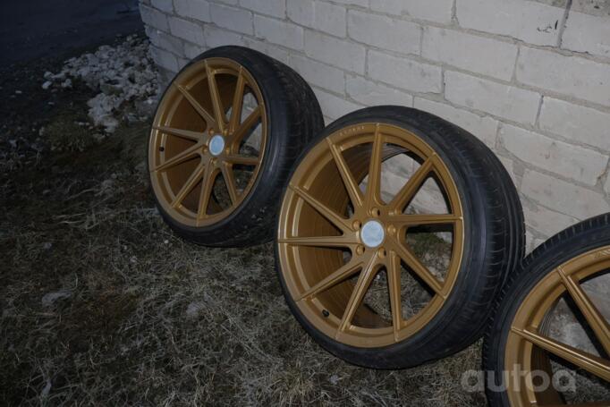 Vossen, valuveljed