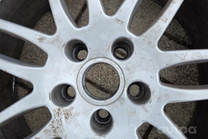 Audi, valuveljed