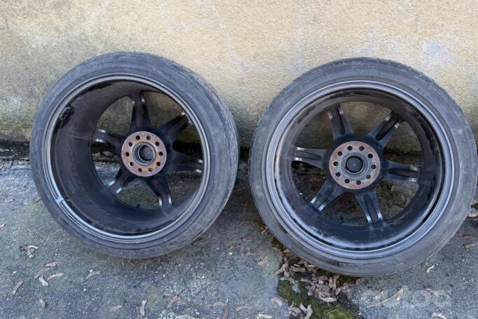 Japan Racing, valuveljed