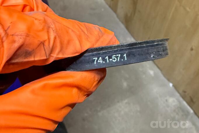 Japan Racing, valuveljed