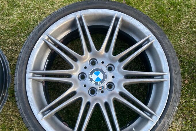 Bmw, valuveljed