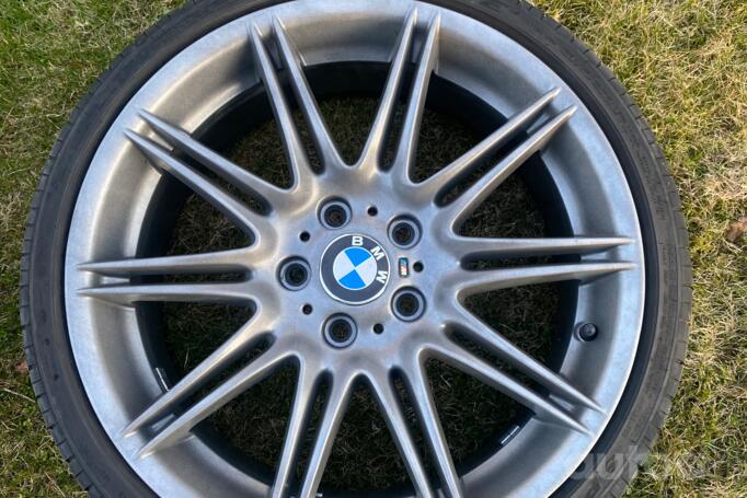 Bmw, valuveljed