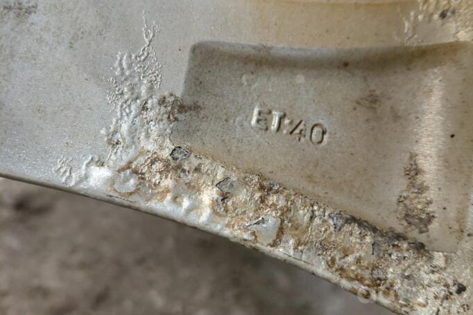 Muu, valuveljed