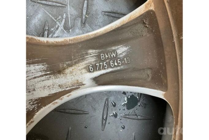 BMW, valuveljed