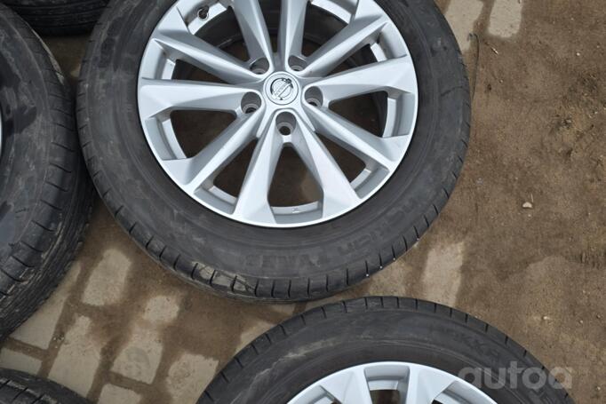 Nissan, valuveljed