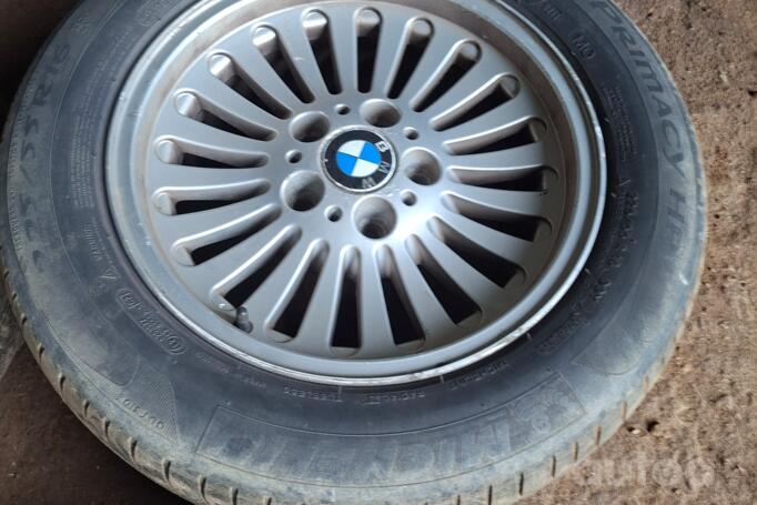 BMW, valuveljed