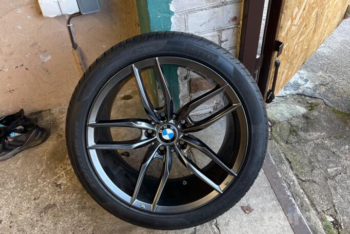 Bmw, valuveljed