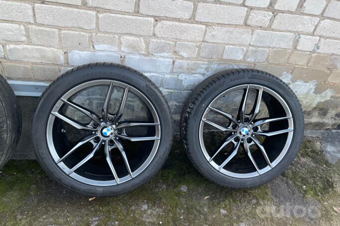 Bmw, valuveljed