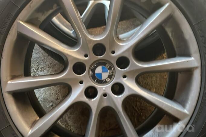 Bmw, valuveljed