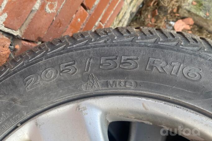 Peugeot, valuveljed