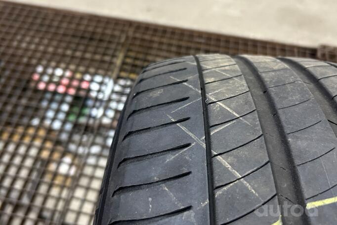 Muu, valuveljed