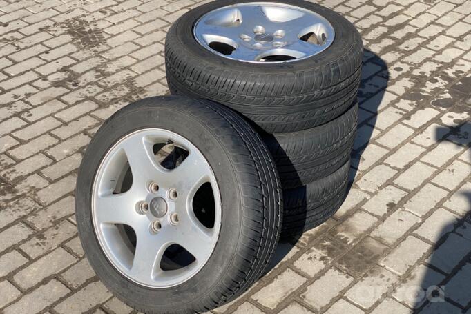 Audi, valuveljed