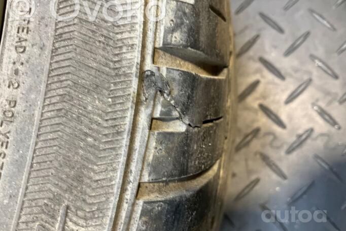 STR Racing, valuveljed