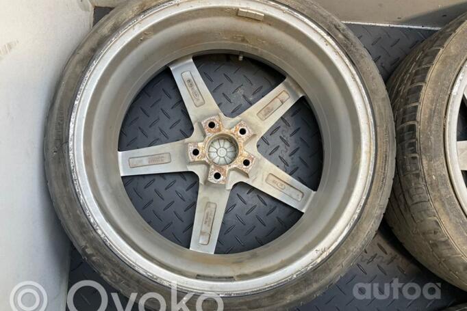 STR Racing, valuveljed