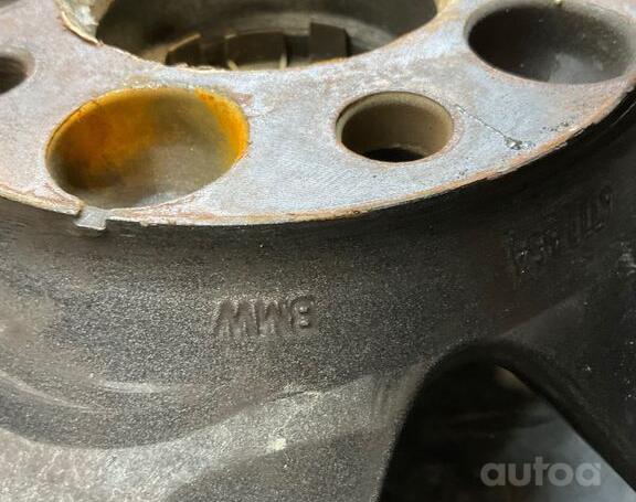 BMW, valuveljed