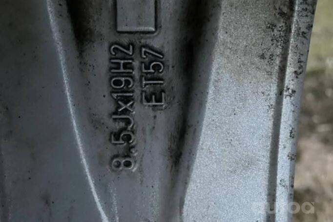 Mercedes, valuveljed