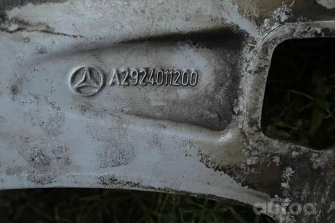 Mercedes, valuveljed