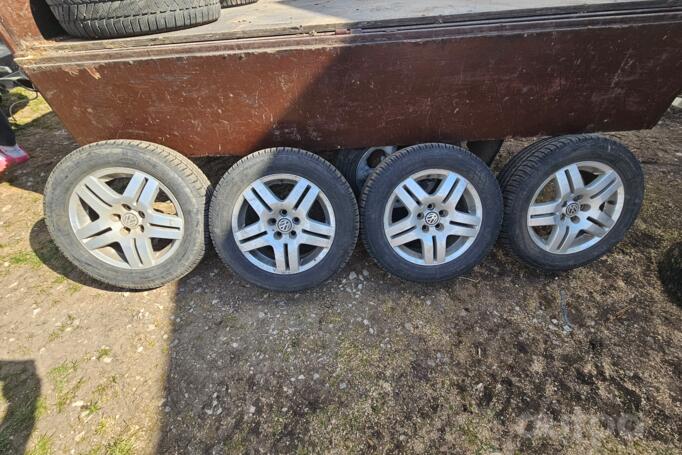 Audi, valuveljed