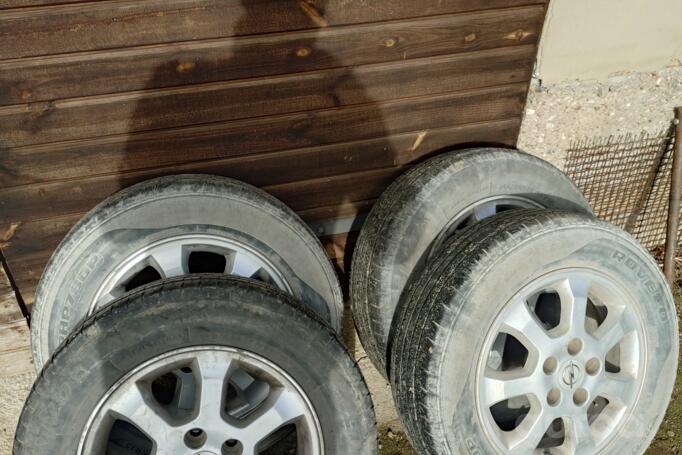 Opel, valuveljed