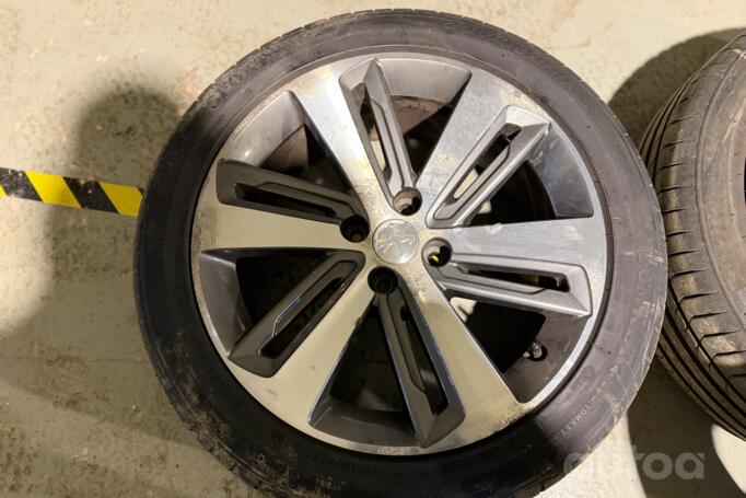 Peugeot, valuveljed