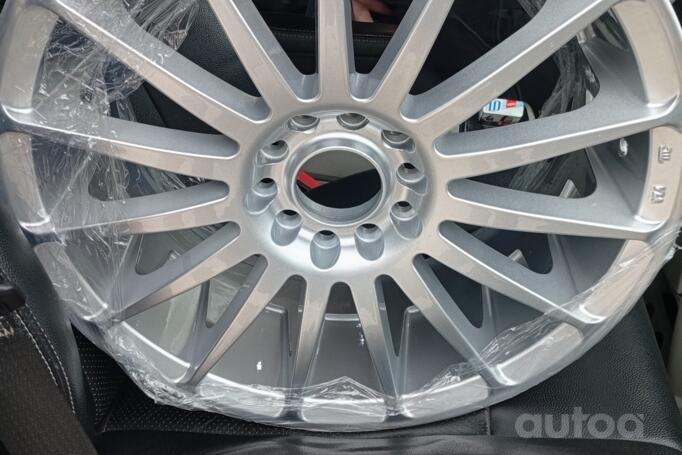 Chrysler, valuveljed