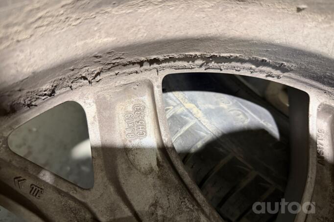 Volvo, valuveljed