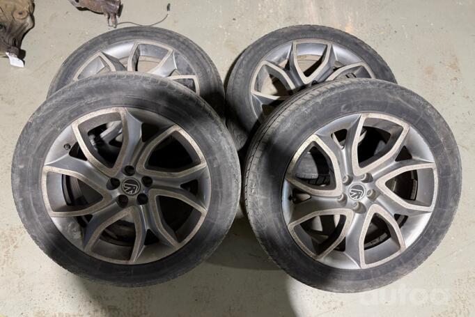 Volvo, valuveljed
