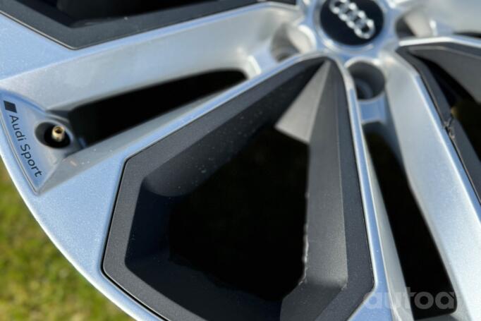 Audi, valuveljed