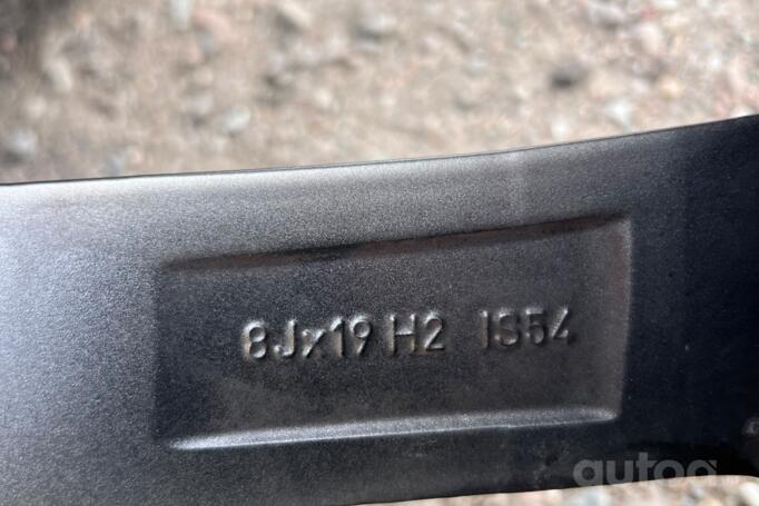 Bmw, valuveljed
