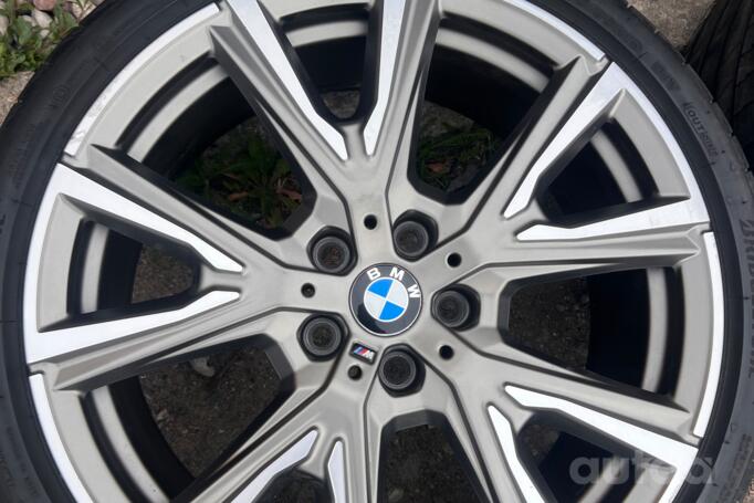 Bmw, valuveljed