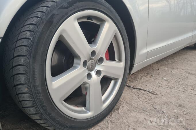 AUDI, valuveljed