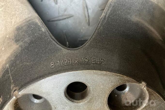 BMW, valuveljed