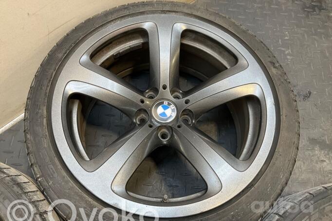 BMW, valuveljed