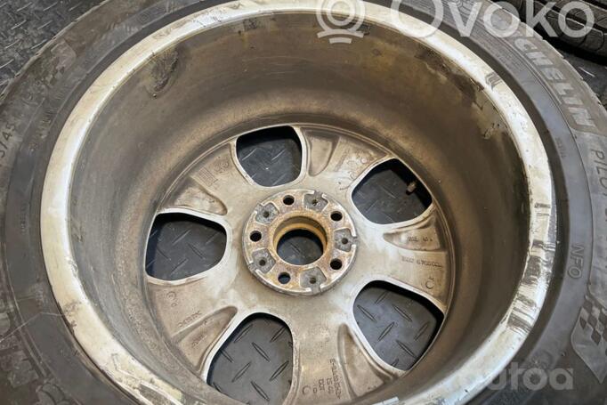 BMW, valuveljed
