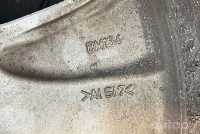 BMW, valuveljed