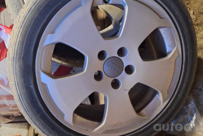 Audi, valuveljed