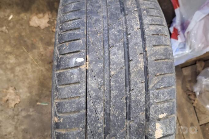 Audi, valuveljed
