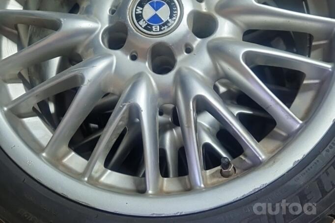 BMW, valuveljed