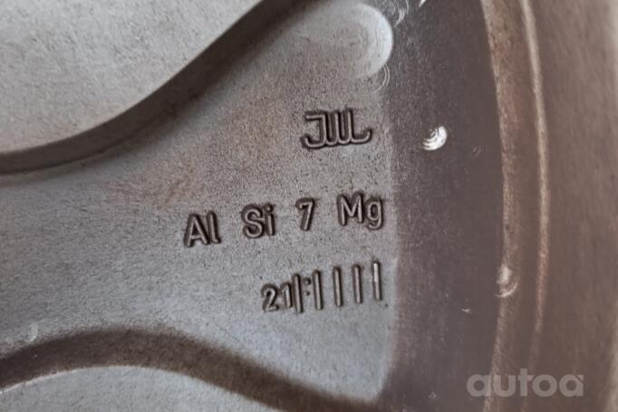 Audi, valuveljed