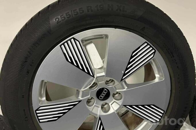 Audi, valuveljed