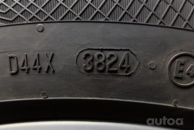 Audi, valuveljed