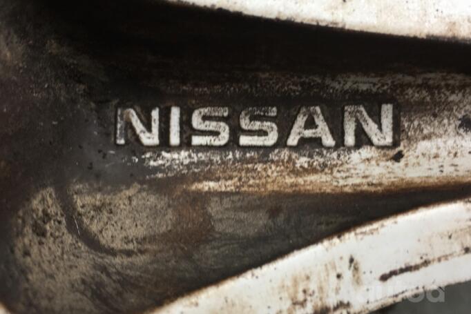 Nissan, valuveljed