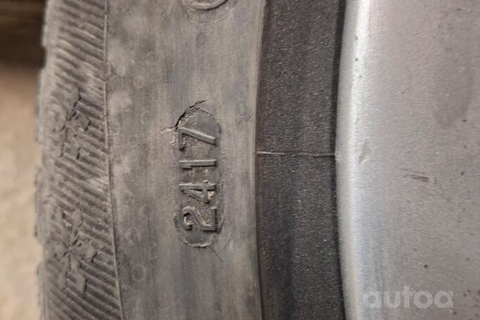 Bmw, valuveljed